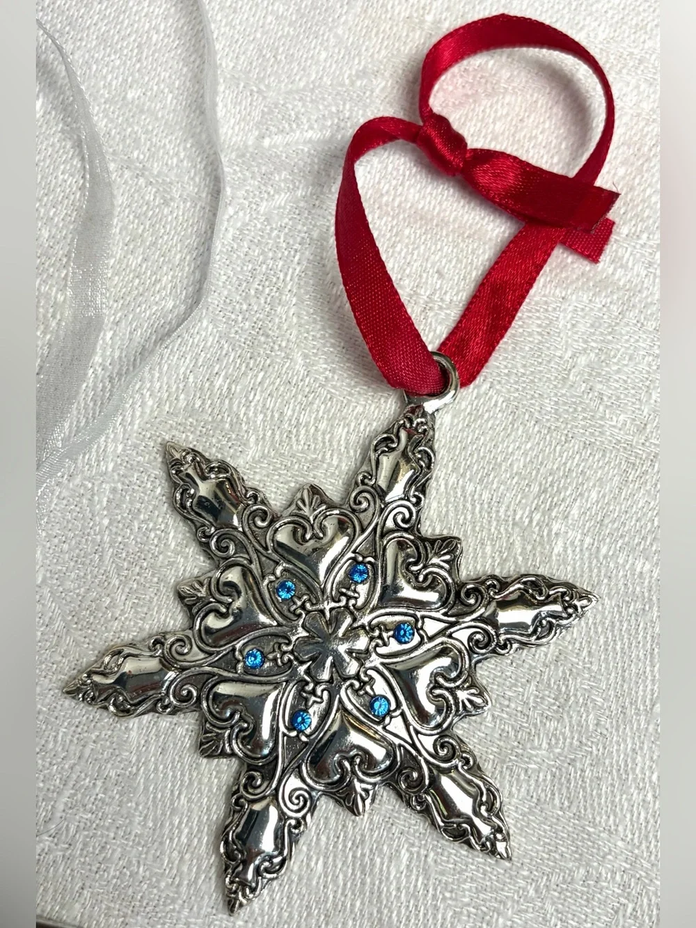 MMA, Harvey Lewis, Regent Square Ornaments 4 silver/crystal, VTG, ribbon, EUC